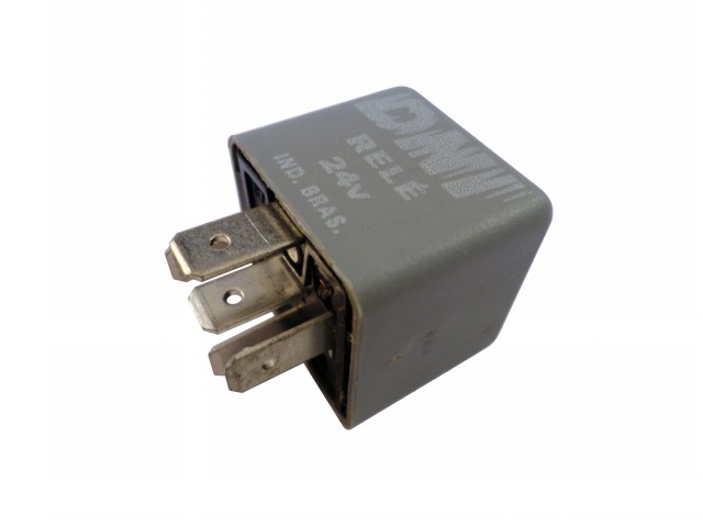 RELE AUXILIAR S/ SUP 24V 10/20A IVECO EUROTECH